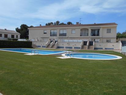 Swimming pool of Planta baja for sale in El Vendrell  with Terrace