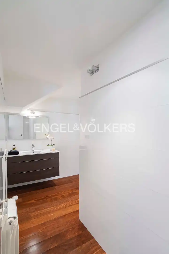 Baño de Apartamento en venta en A Coruña Capital  con Calefacción y Terraza