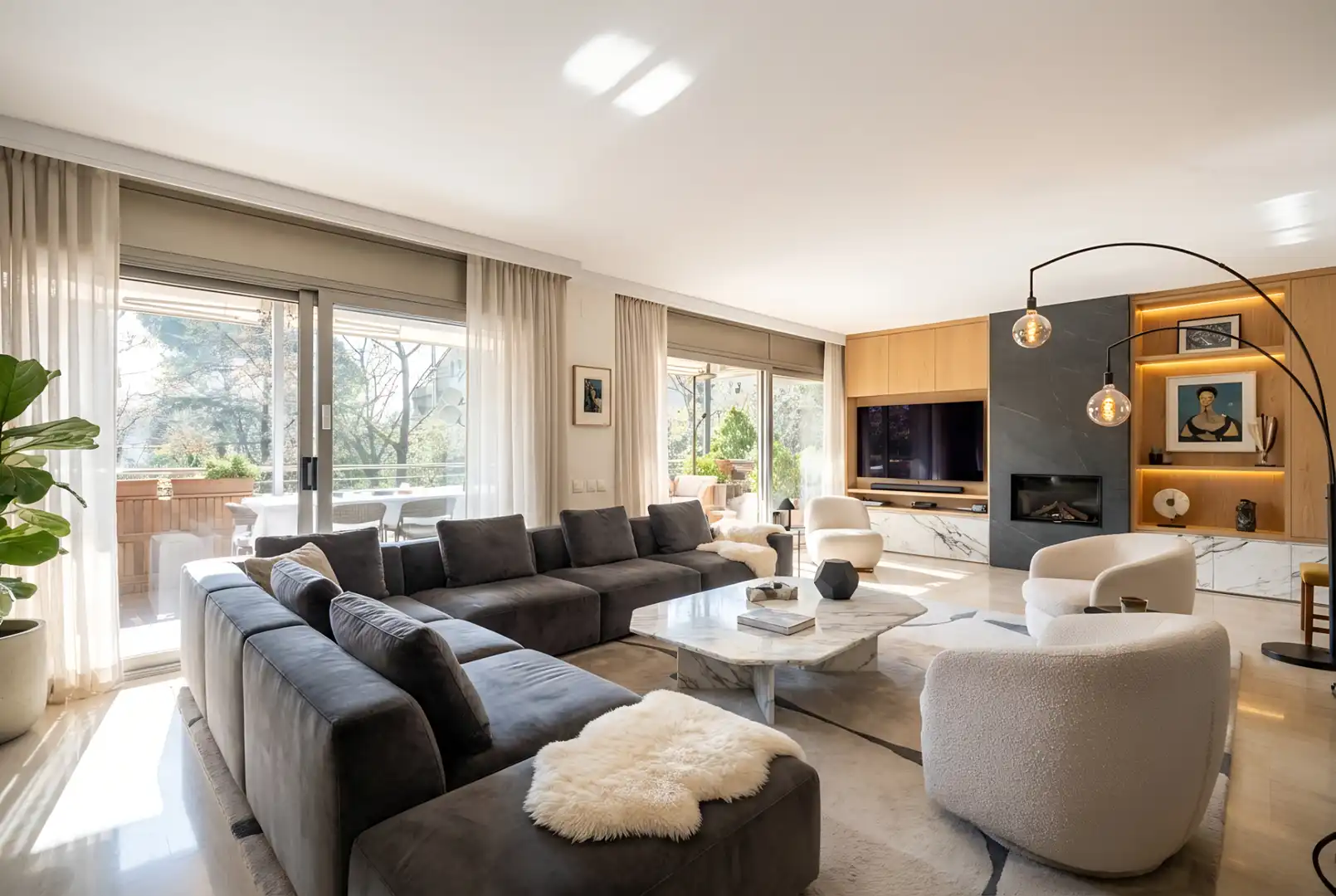 Living room of Attic for sale in Sant Cugat del Vallès  with Air Conditioner, Heating and Terrace