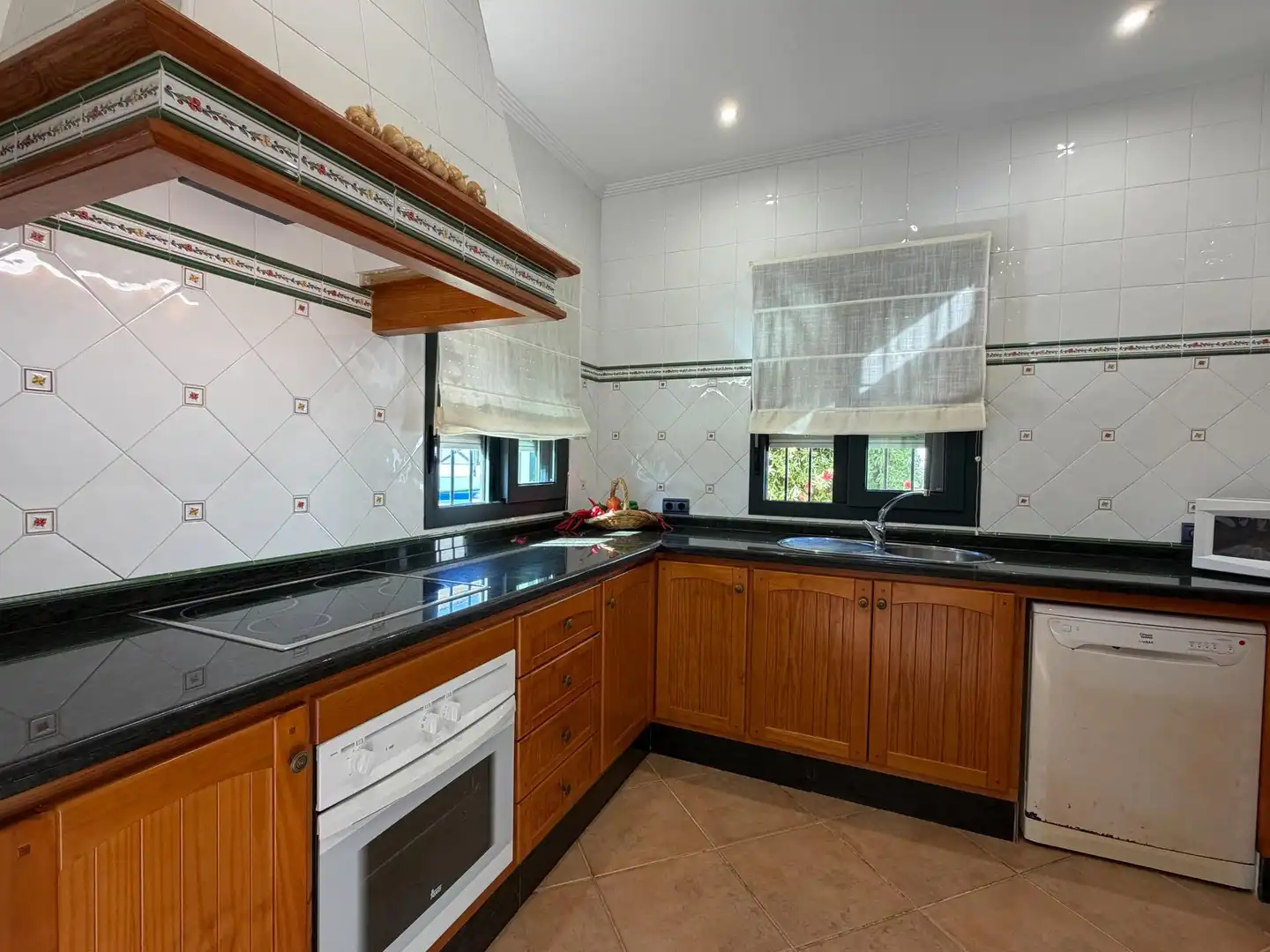 Villa mit Pool zum Verkauf in Paseo PS del Deporte, imagen 43
