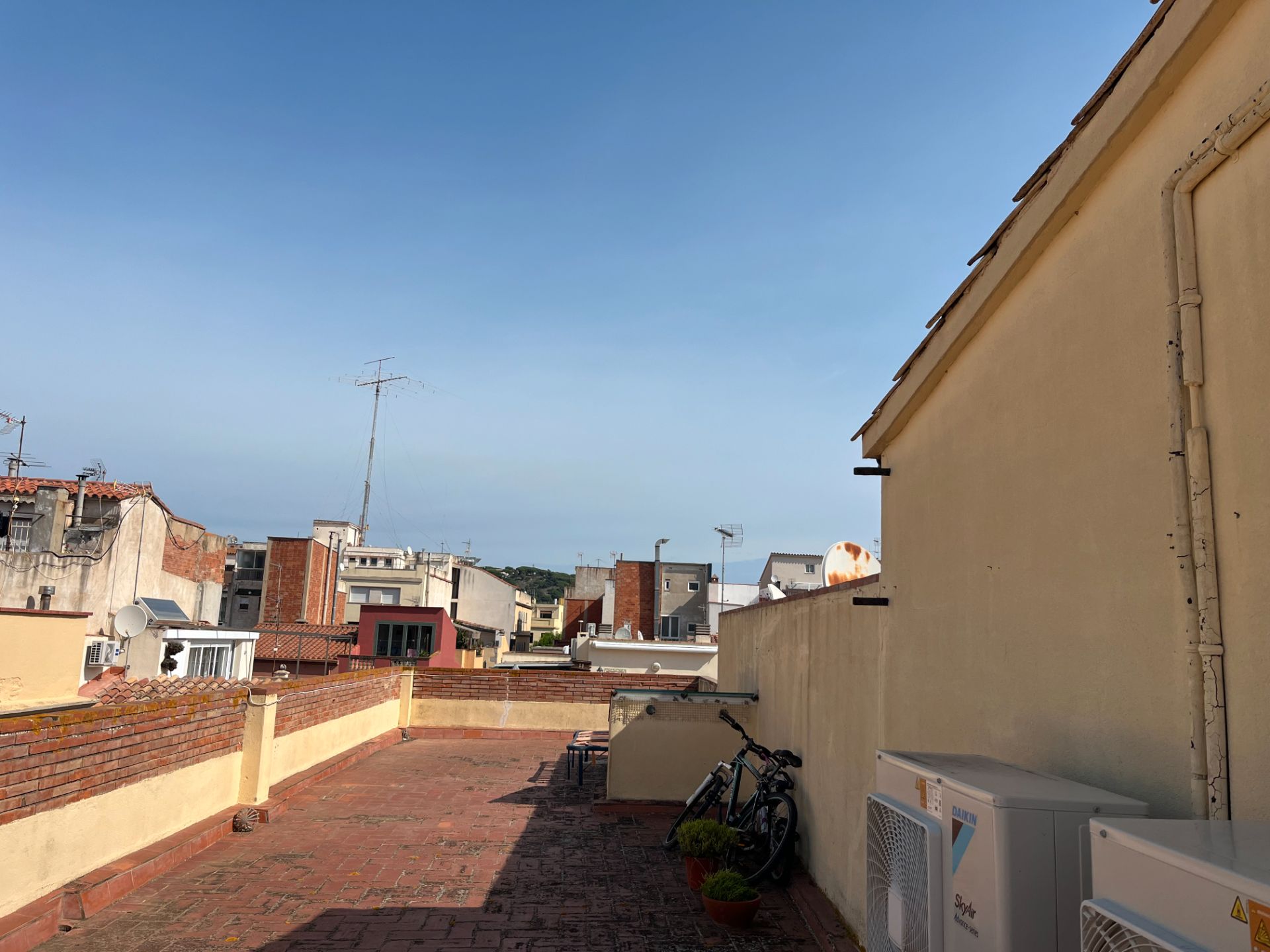 Vista exterior de Apartament de lloguer en Sant Feliu de Guíxols amb Calefacció, Parquet i Moblat