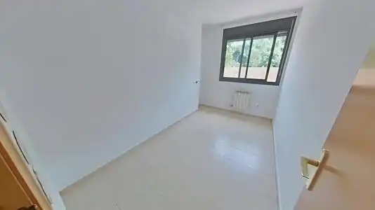 Dormitori de Pis en venda en Polinyà amb Calefacció, Terrassa i Traster