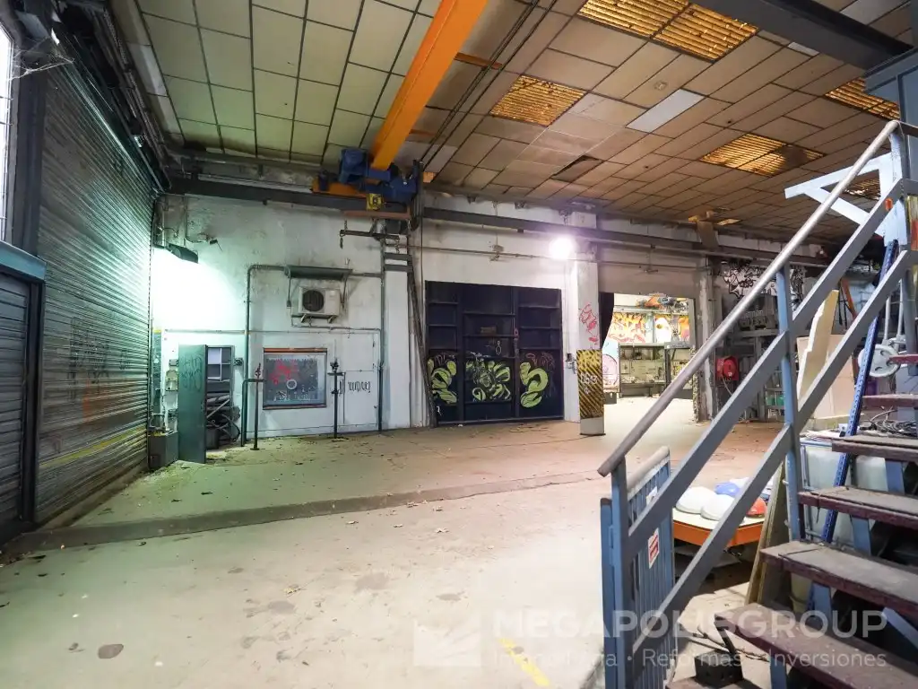 Nave industrial in vendita a Calle Josep Finestres, imagen 15