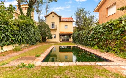 Piscina de Casa o xalet en venda en Sant Just Desvern amb Calefacció, Traster i Piscina