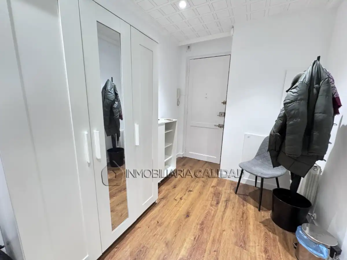 Bedroom of Flat for rent in Burgos  with Heating and Terrace