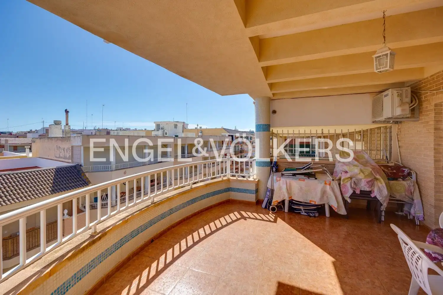 Balcony of Attic for sale in Guardamar del Segura  with Air Conditioner, Heating and Terrace