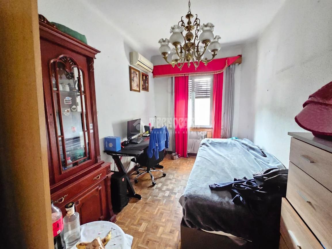 Bedroom of Flat for sale in  Madrid Capital  with Air Conditioner, Heating and Parquet flooring