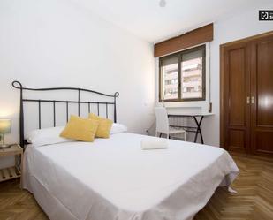 Bedroom of Flat to share in  Madrid Capital  with Air Conditioner, Heating and Terrace