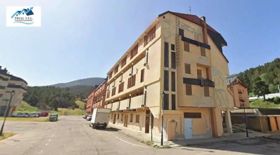Exterior view of Flat for sale in Alp