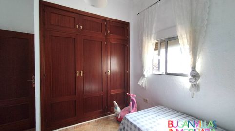 Foto 5 de Casa adosada en venta en Calle Colón, Lepe, Huelva