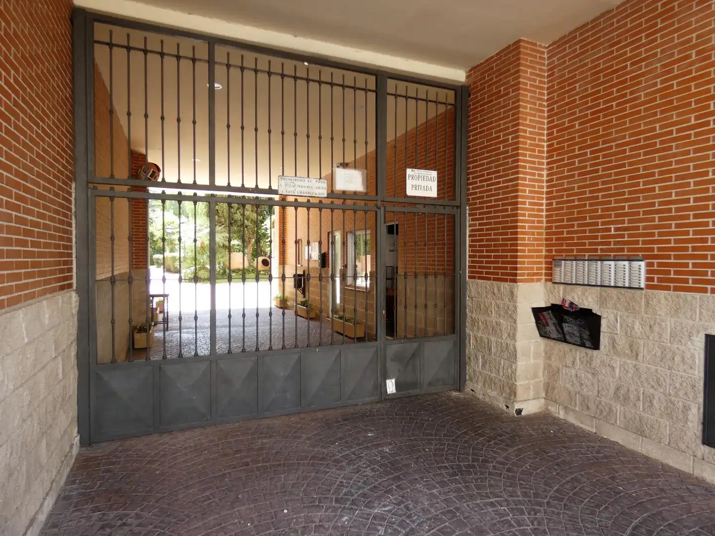 Planta baixa en venda en Valdemoro amb Calefacció, Parquet i Terrassa