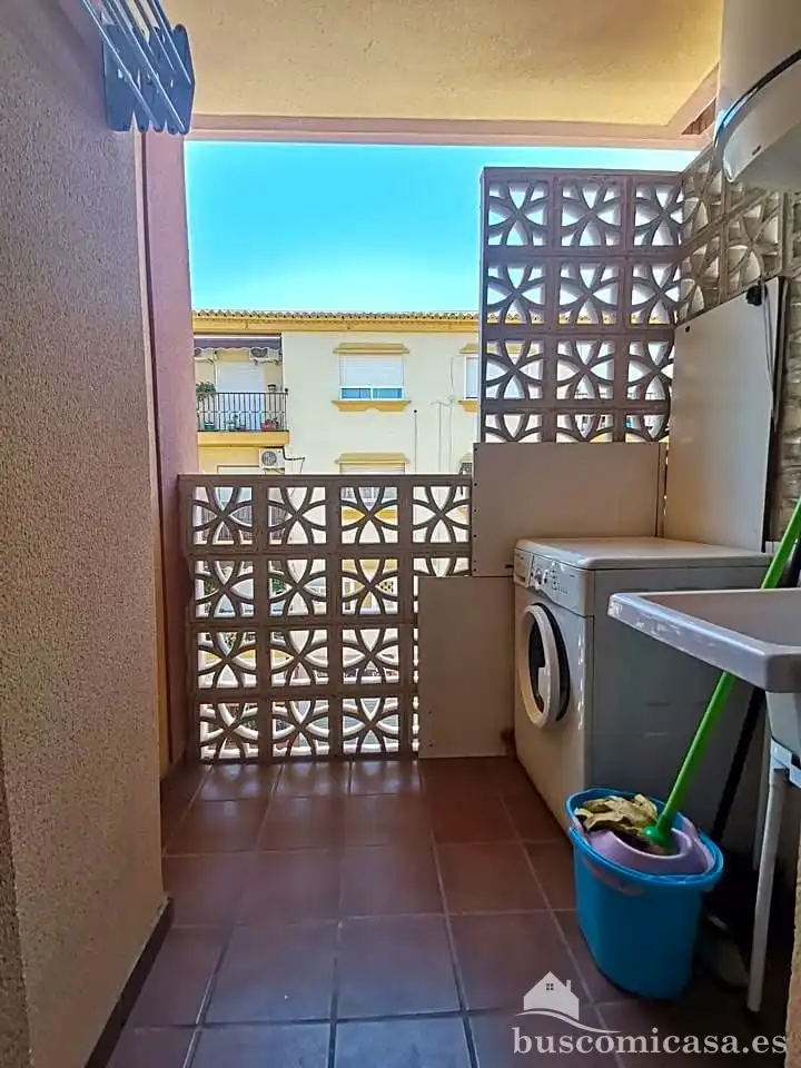 Piso con terraza en venta en Avenida Doctor Juan Reyes, imagen 10