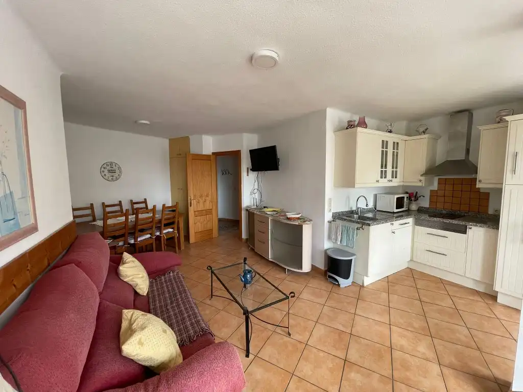 Sala d'estar de Apartament en venda en Torrox amb Terrassa, Piscina i Moblat