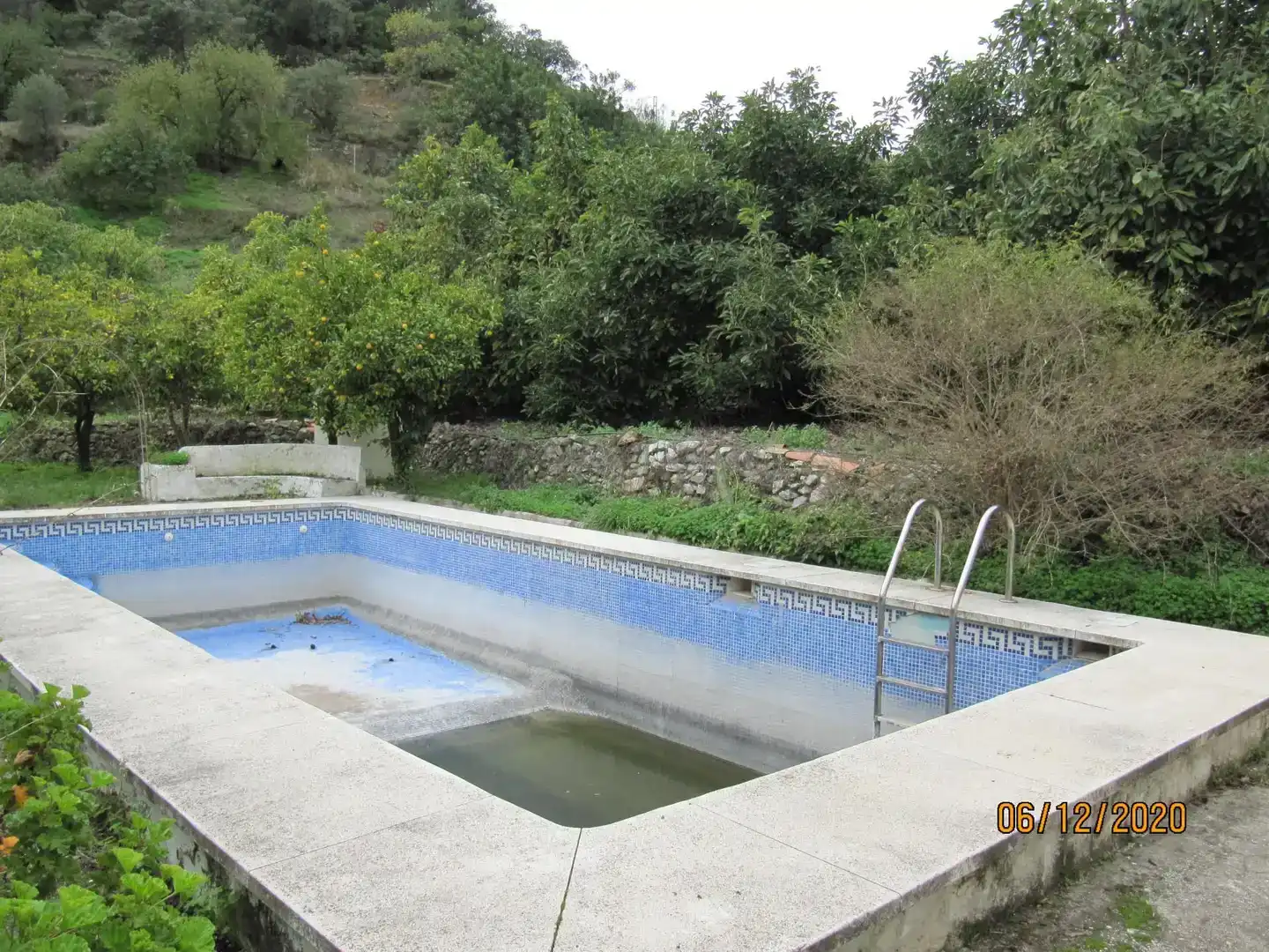 Piscina de Casa o chalet en venta en Alozaina con Jardín privado, Piscina y Amueblado