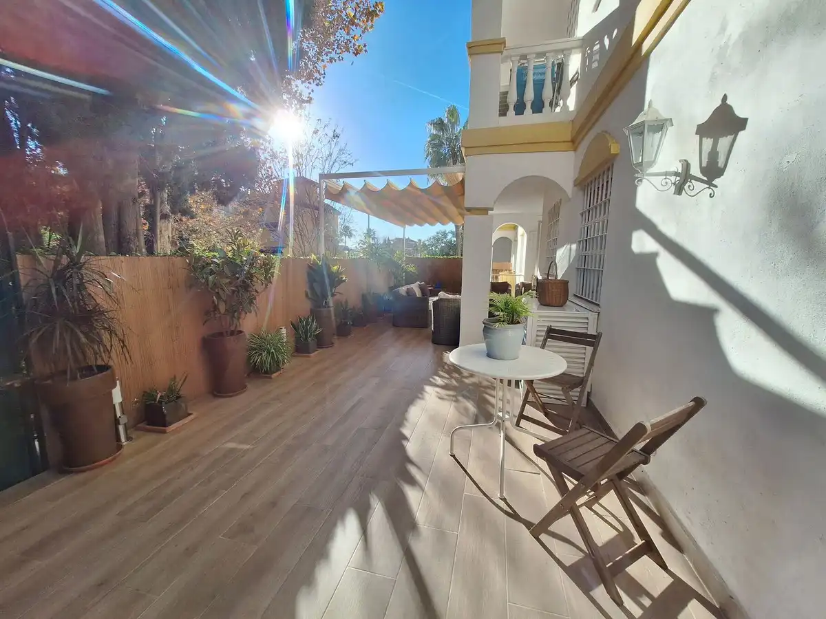 Apartament amb piscina en venda a Avenida Conde Rudi, imagen 20