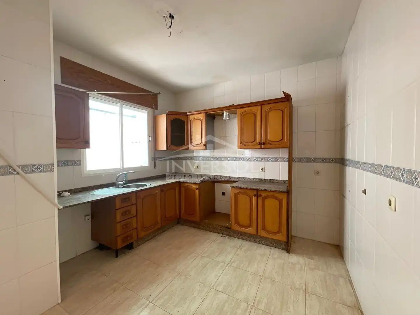 Küche von Einfamilien-Reihenhaus zum Verkauf in Balanegra mit Terrasse, Abstellraum und Balkon