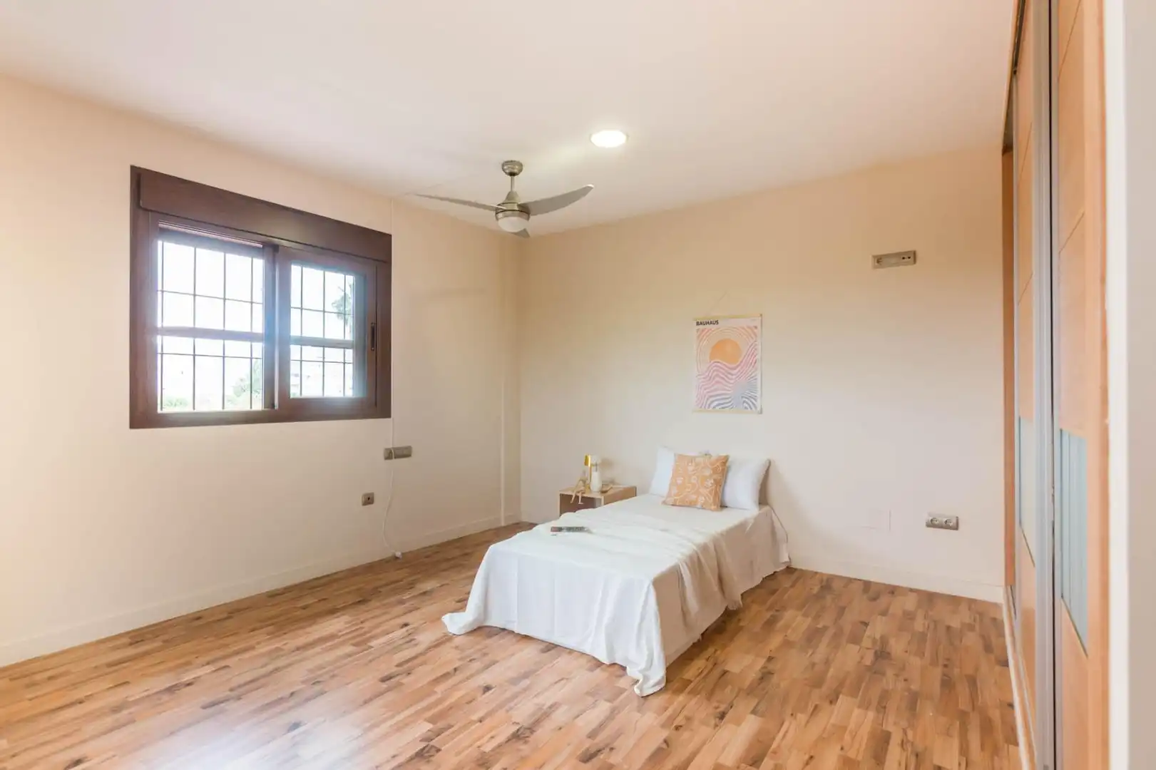 Habitación de Casa o chalet en venta en Murcia con Aire acondicionado, Calefacción y Jardín privado