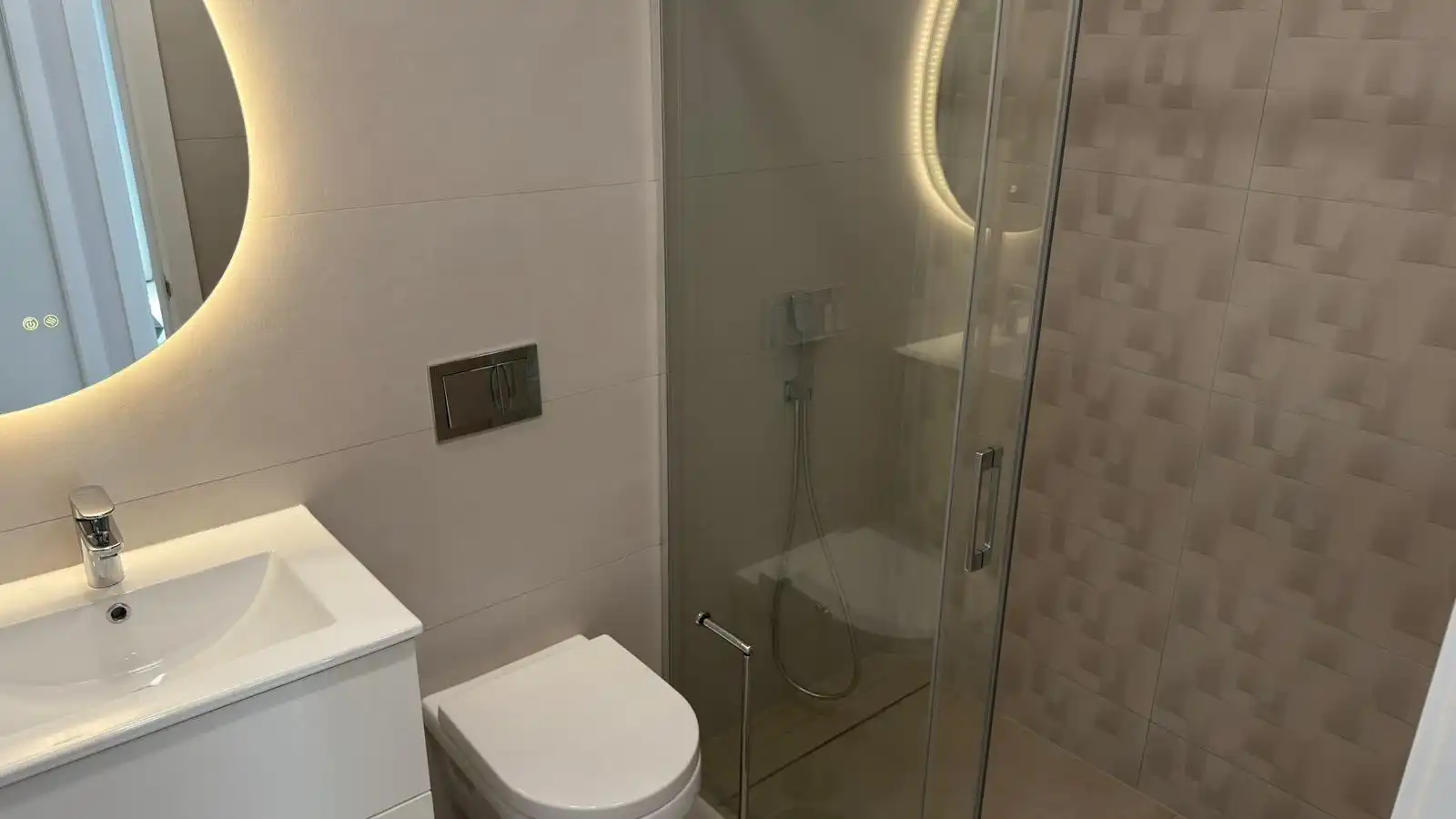 Wohnung mit Pool zum Verkauf in Avenida d'America, imagen 39