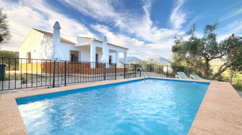 Chalet en venta Comares con 4 dormitorios y piscina, imatge 2
