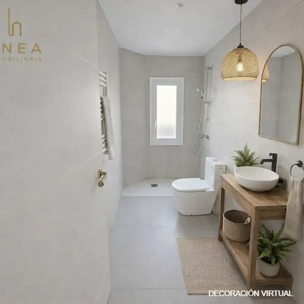 Baño de Piso en venta en Vitoria - Gasteiz con Calefacción, Parquet y Terraza