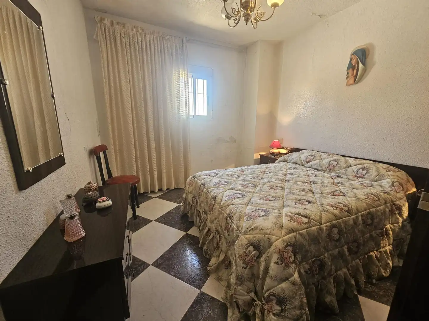 Habitación de Casa o chalet en venta en Alcolea con Terraza, Trastero y Amueblado