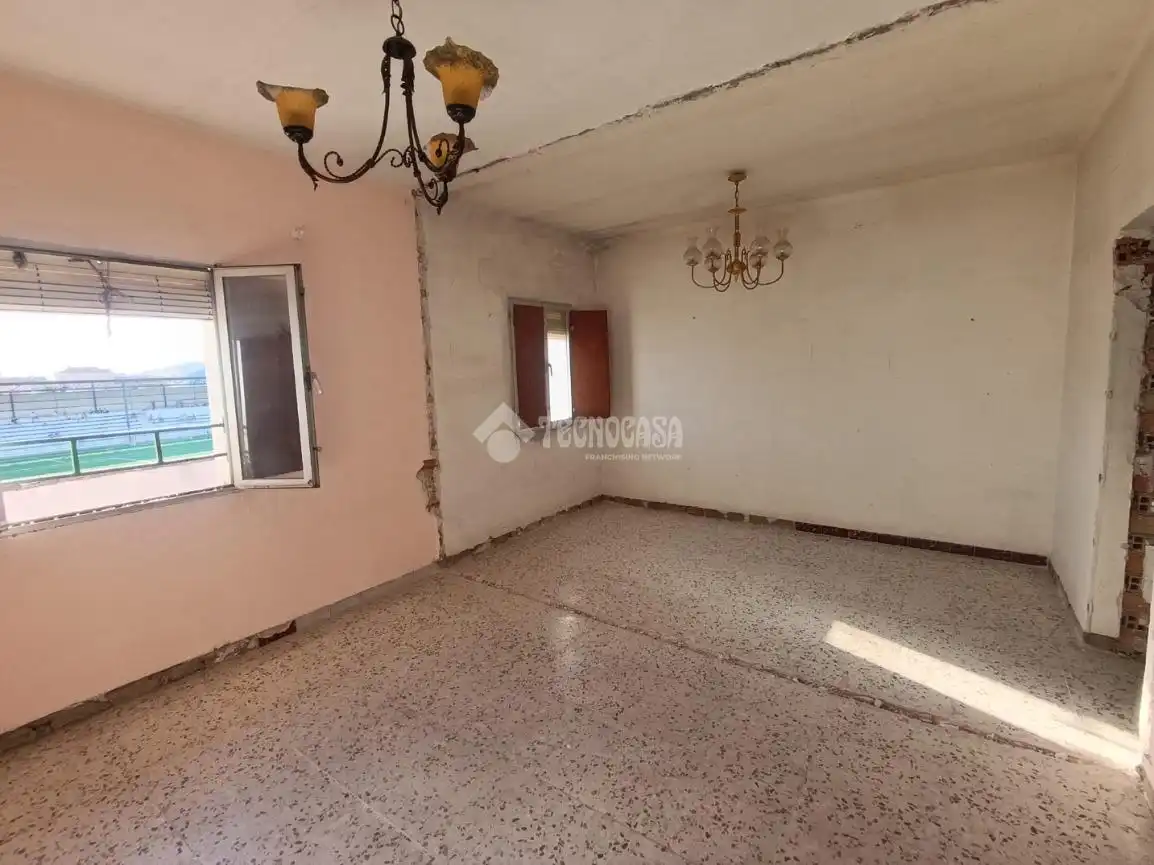 Casa aparellada en venda a La Carolina, imagen 6