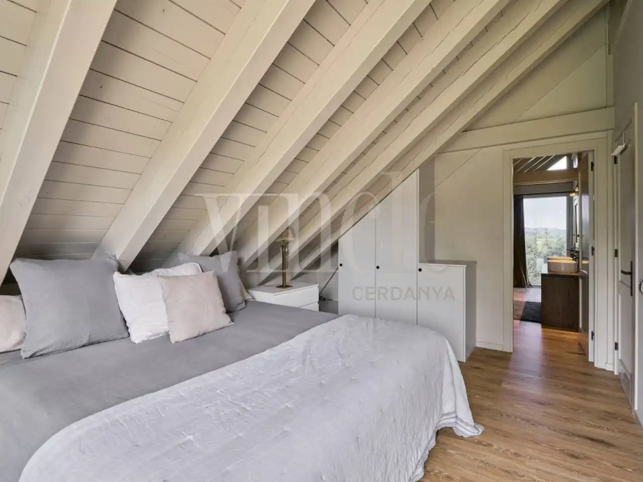Bedroom of Houses for sale in Das  with Heating, Private garden and Parquet flooring