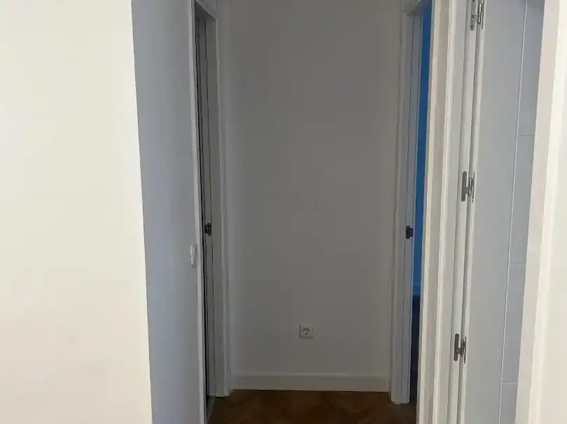 Wohnung zur Miete in  Madrid Capital mit Klimaanlage und Balkon