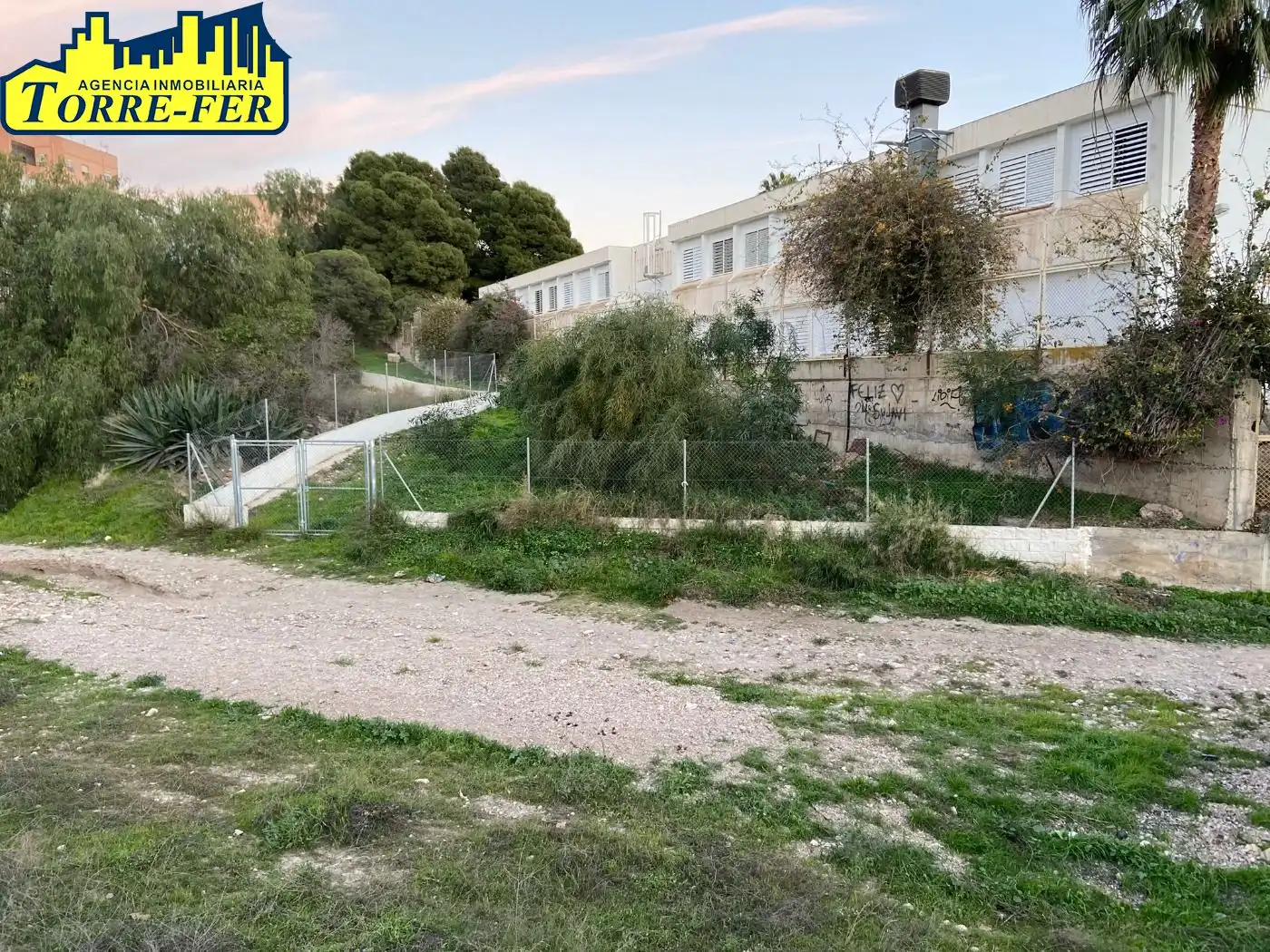 Terrenos y solares en venta en Calle EL ARTESANO 21, imagen 2