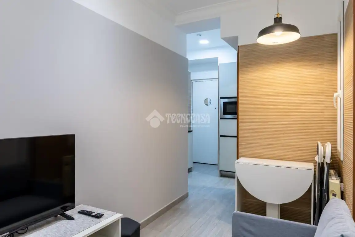 Habitación de Piso en venta en Madrid con Calefacción