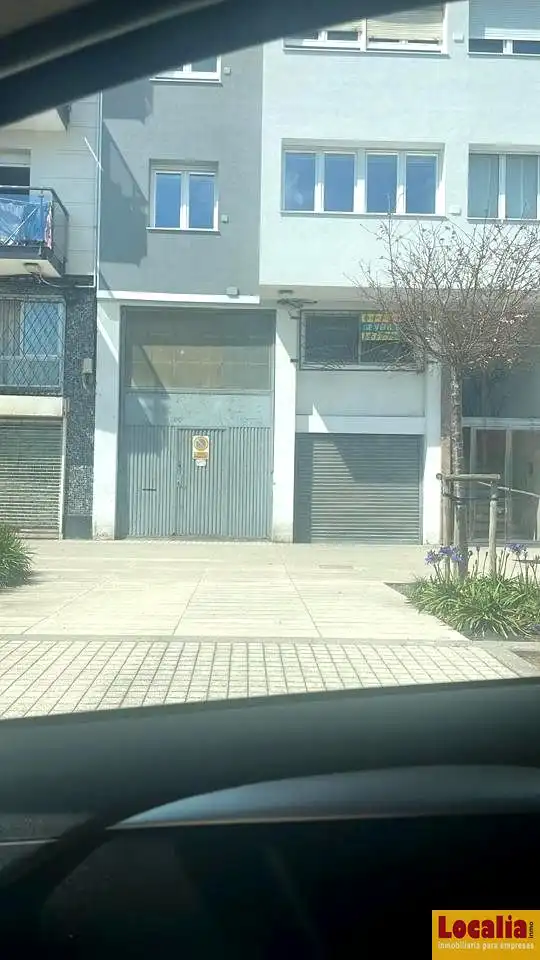 Local comercial en venta en Castilla - Hermida, imagen 3