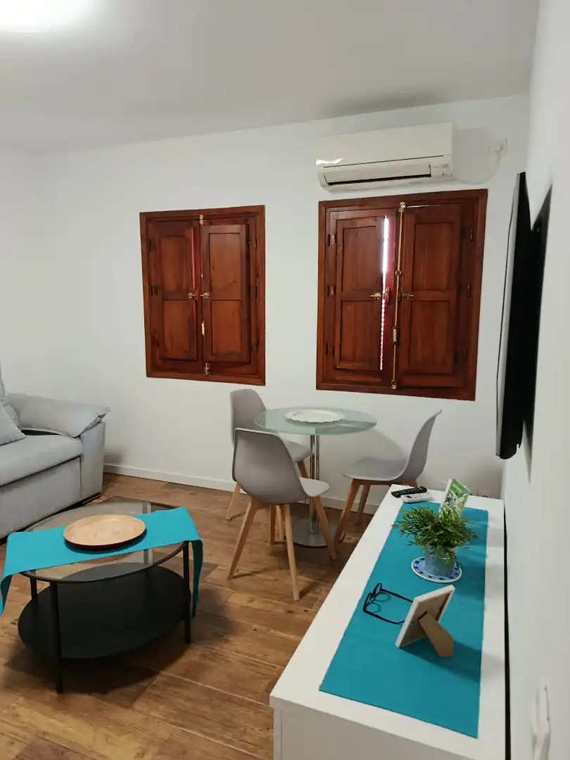 Esszimmer von Wohnung zum Verkauf in Córdoba mit Klimaanlage und Möbliert