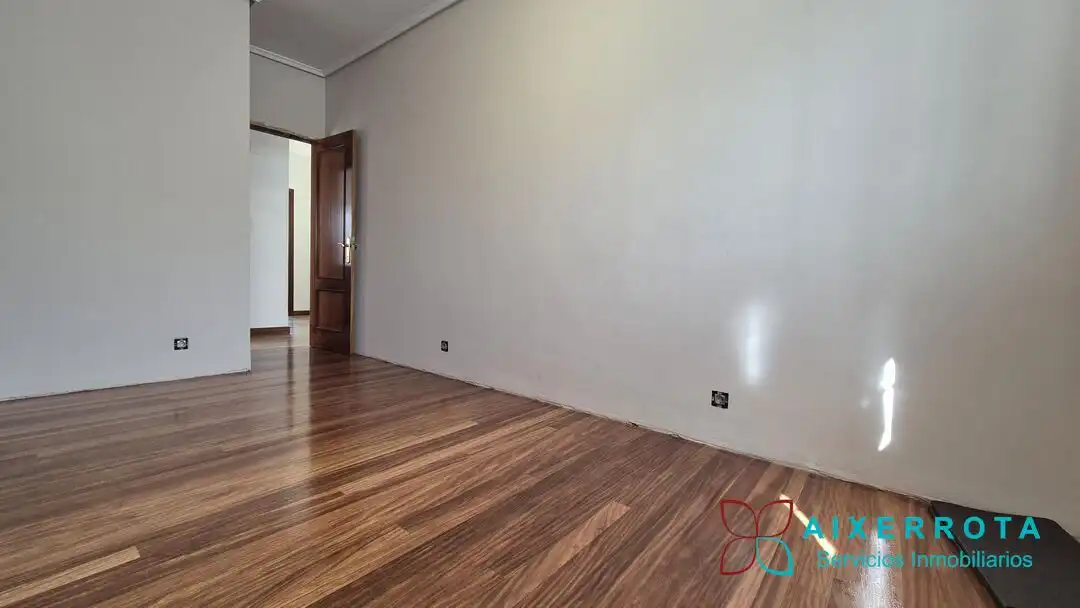 Einfamilien-Reihenhaus zum Verkauf in Berangoeta Bidea, Berango