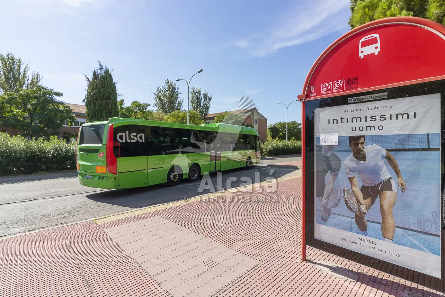 Vista exterior de Piso en venta en Alcalá de Henares con Calefacción y Terraza