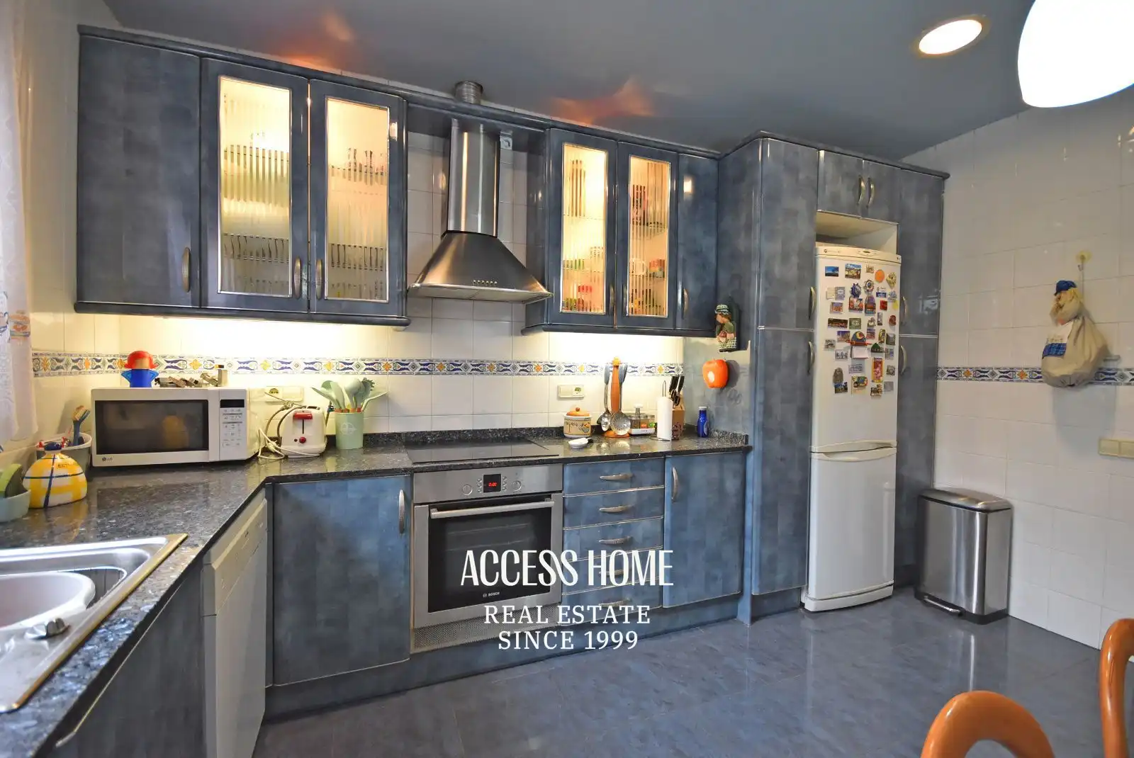 Cocina de Casa o chalet en venta en Sant Pol de Mar con Calefacción, Trastero y Piscina
