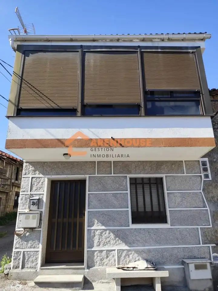 Exterior view of Houses for sale in Xunqueira de Ambía  with Heating, Storage room and Furnished