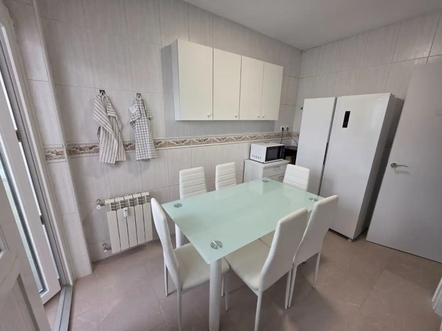 Cuina de Pis per a compartir en Torrejón de Ardoz amb Aire condicionat, Calefacció i Parquet