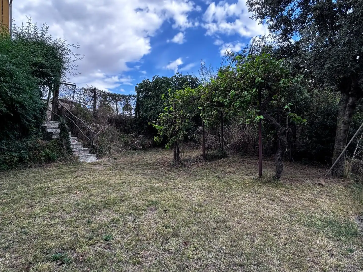 Finca rústica en venta en Valle de Oca con Calefacción y Jardín privado