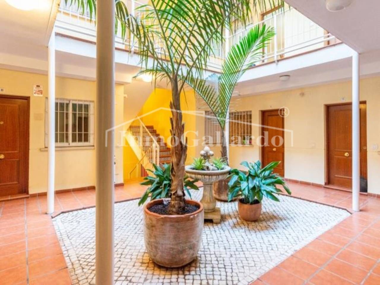 Flat for sale in Dos Aceras, La Goleta - San Felipe Neri