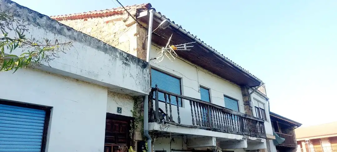 Vista exterior de Casa adosada en venda en Piélagos