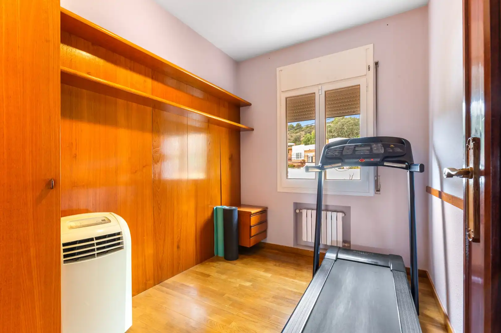 Habitación de Casa o chalet en venta en Sant Just Desvern con Aire acondicionado, Calefacción y Terraza