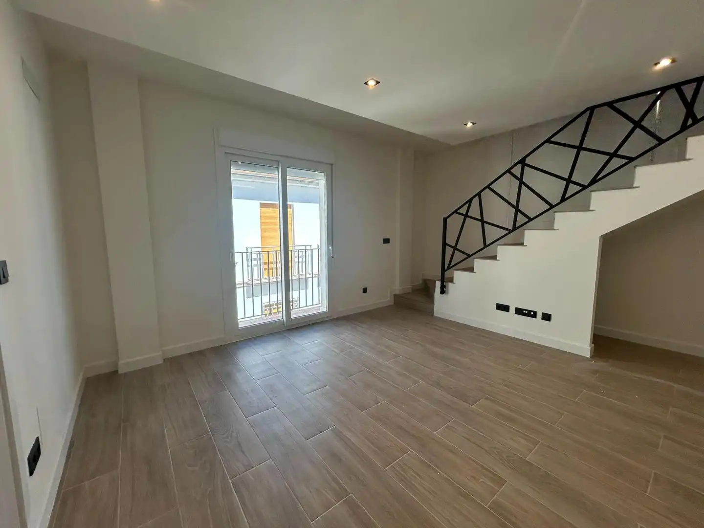 Sala de estar de Dúplex en venta en Antequera con Calefacción, Terraza y Balcón