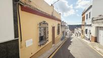 Vista exterior de Casa o xalet en venda en Chiclana de la Frontera amb Traster