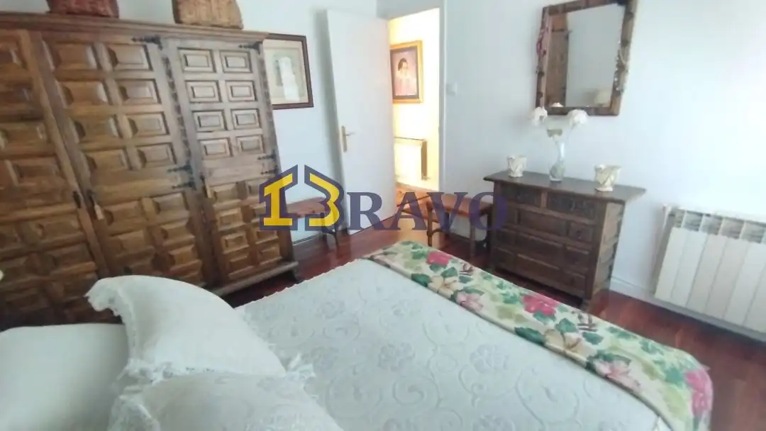 Habitación de Piso en venta en Medina de Pomar con Calefacción, Jardín privado y Terraza
