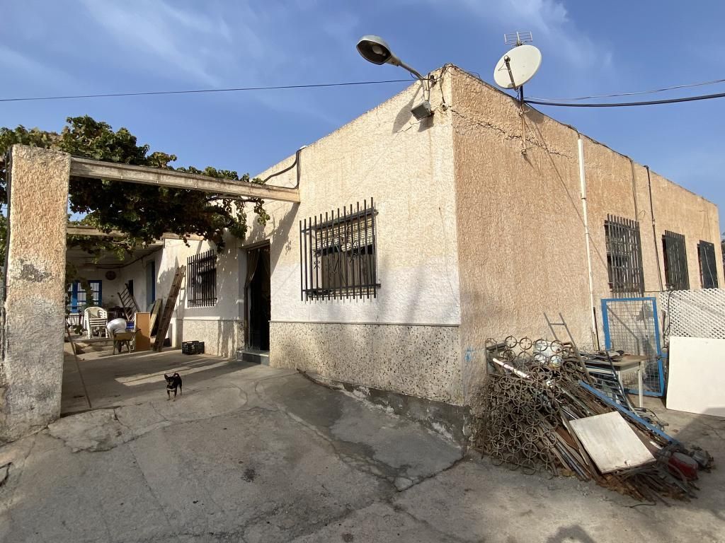 Exterior view of Country house for sale in Pechina  with Air Conditioner, Terrace and Storage room