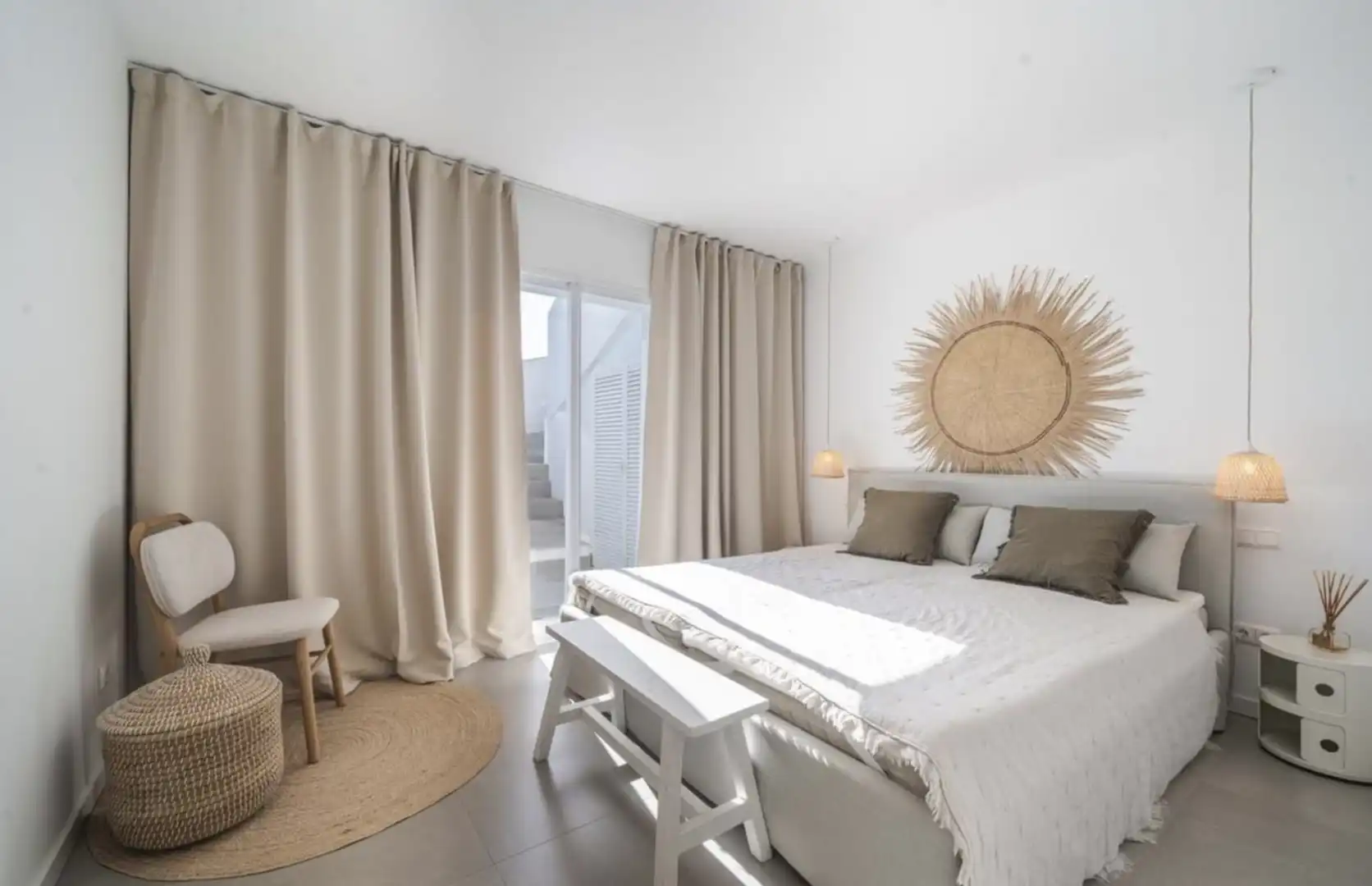 Schlafzimmer von Wohnungen zum Verkauf in Benahavís mit Klimaanlage, Terrasse und Schwimmbad