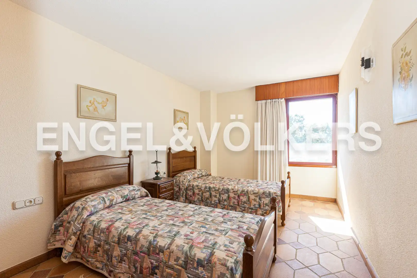 Habitación de Casa o chalet en venta en San Lorenzo de El Escorial con Calefacción