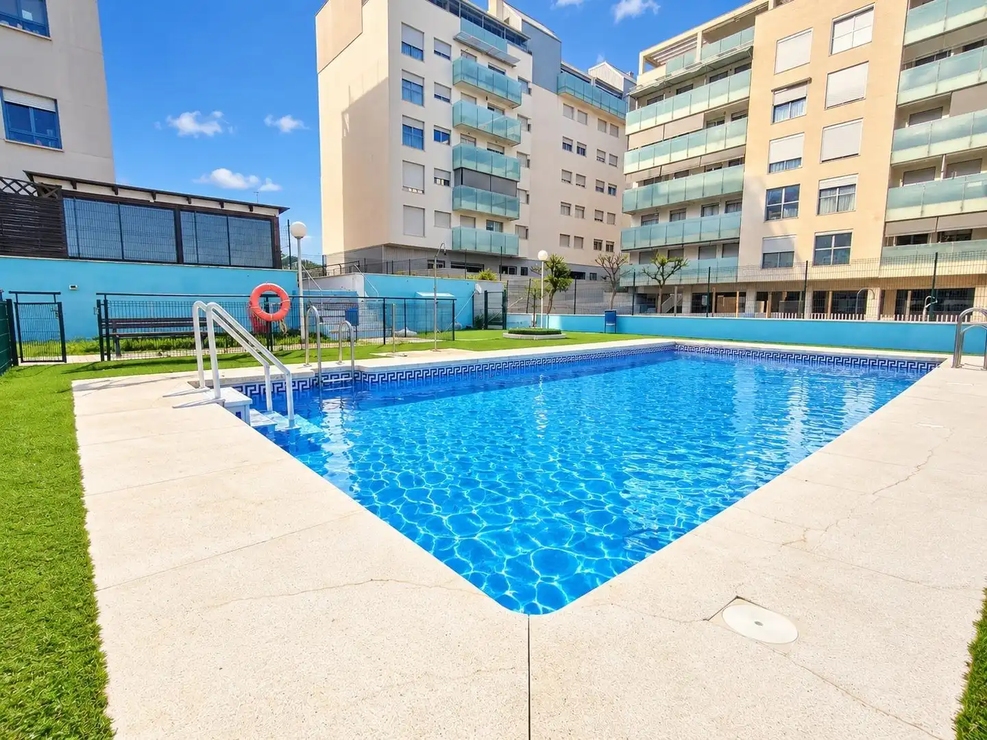 Appartamento con piscina in vendita a Avenida MARIA VICTORIA ATENCIA