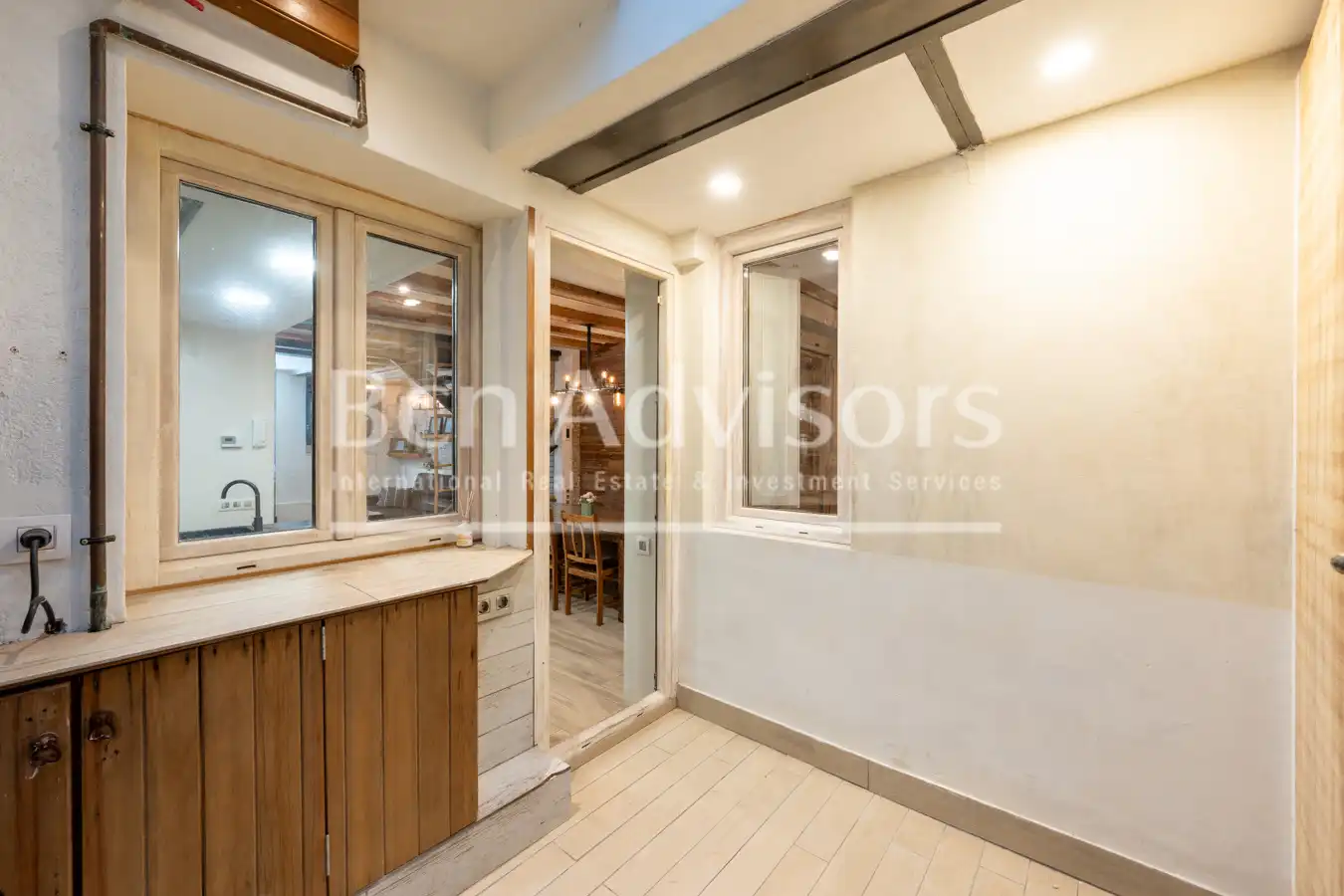 Kitchen of Duplexes for sale in Barcelona  with Air Conditioner, Heating and Parquet flooring