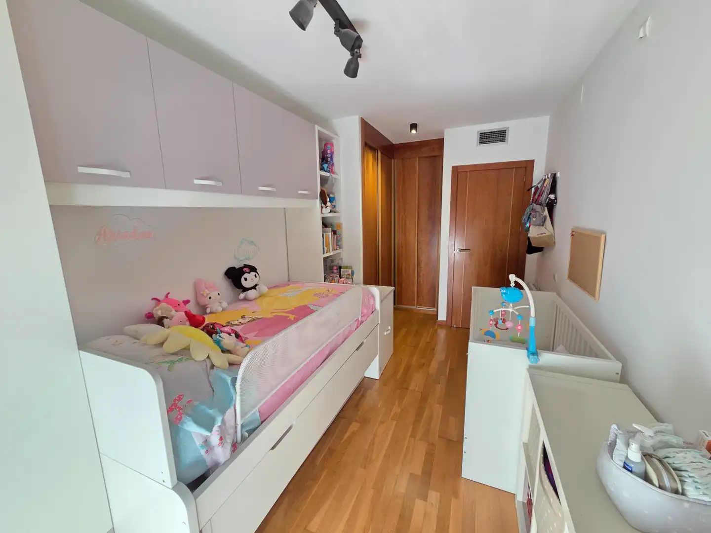Schlafzimmer von Wohnung zum Verkauf in Vilafranca del Penedès mit Klimaanlage, Heizung und Parkett
